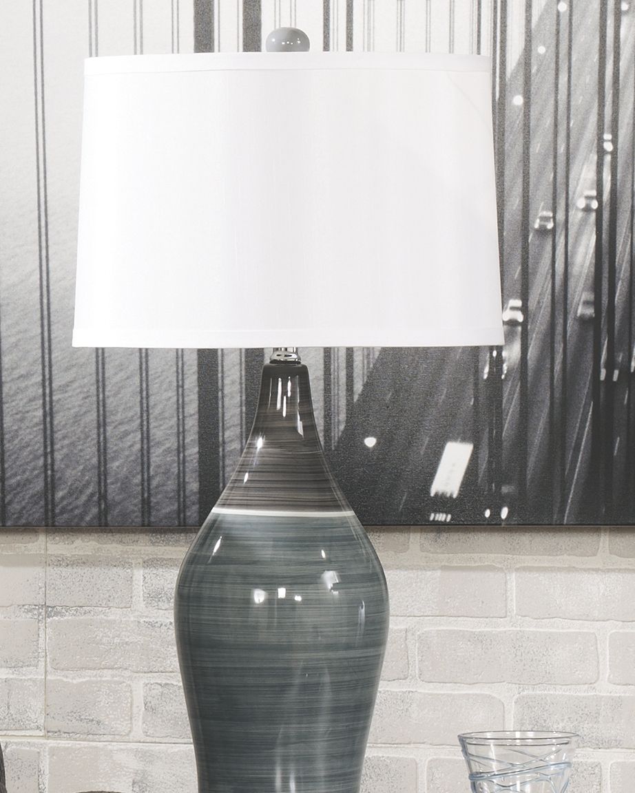 Niobe - Table Lamp