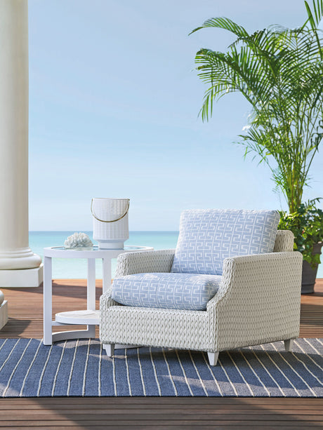 Ocean Breeze Promenade - Lounge Chair - White / Light Blue