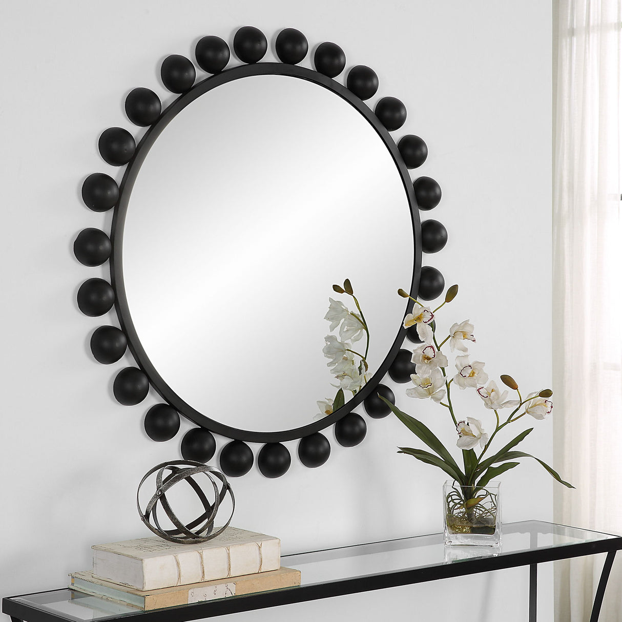 Round Mirror - Matte Black