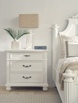 Villa Blanca - Caruso Nightstand - White