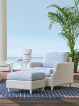 Ocean Breeze Promenade - Lounge Chair - White / Light Blue