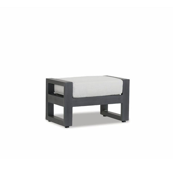 Redondo - Ottoman, No Welt - Cast Silver / Dark Gray