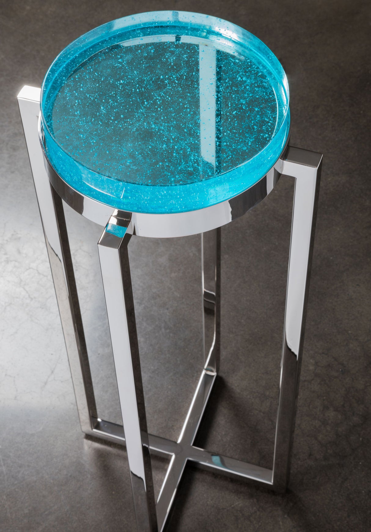 Signature Designs - Photic Spot Table - Blue / Pearl Silver