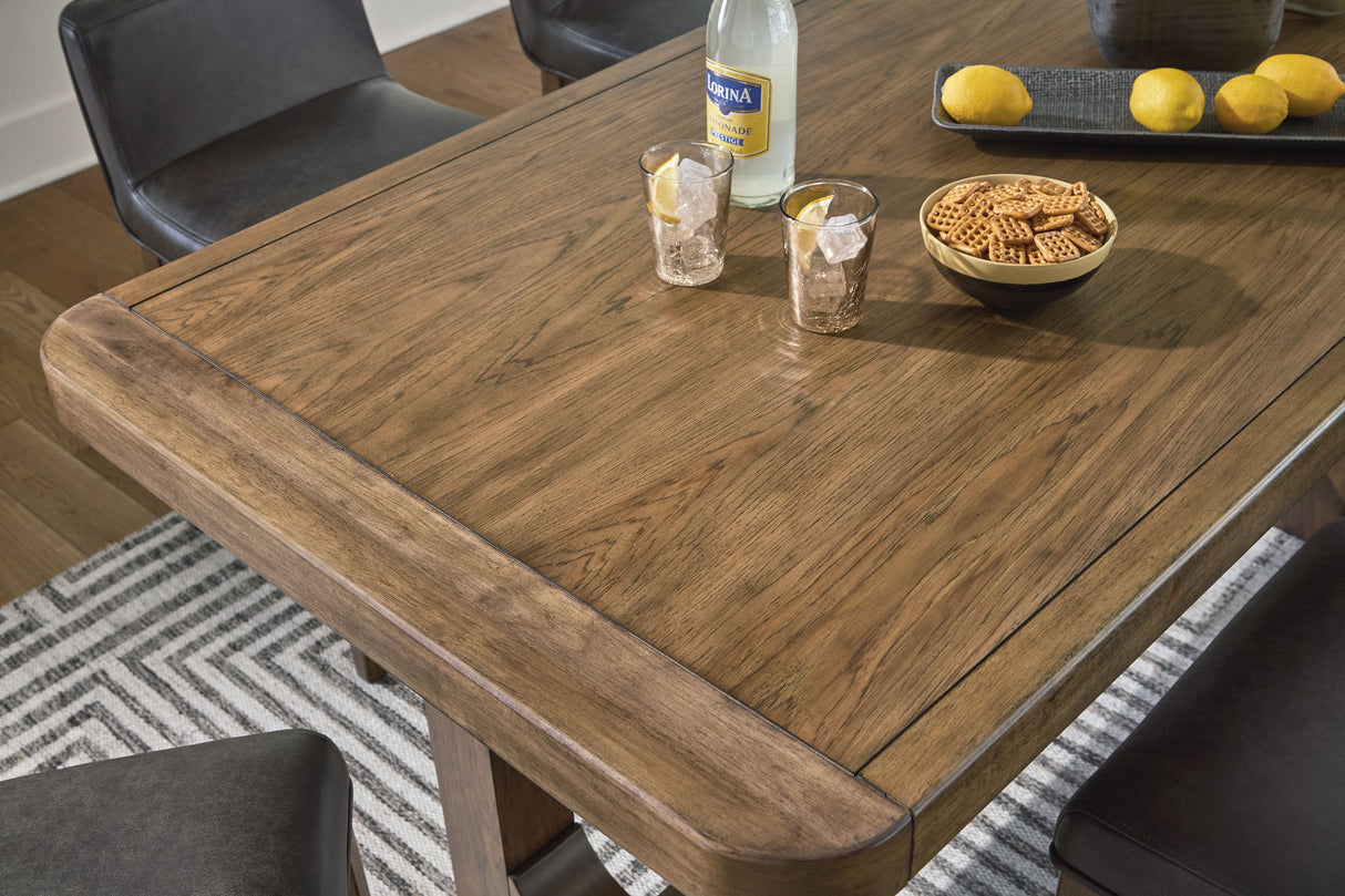 Cabalynn - Rectangular Dining Room Table