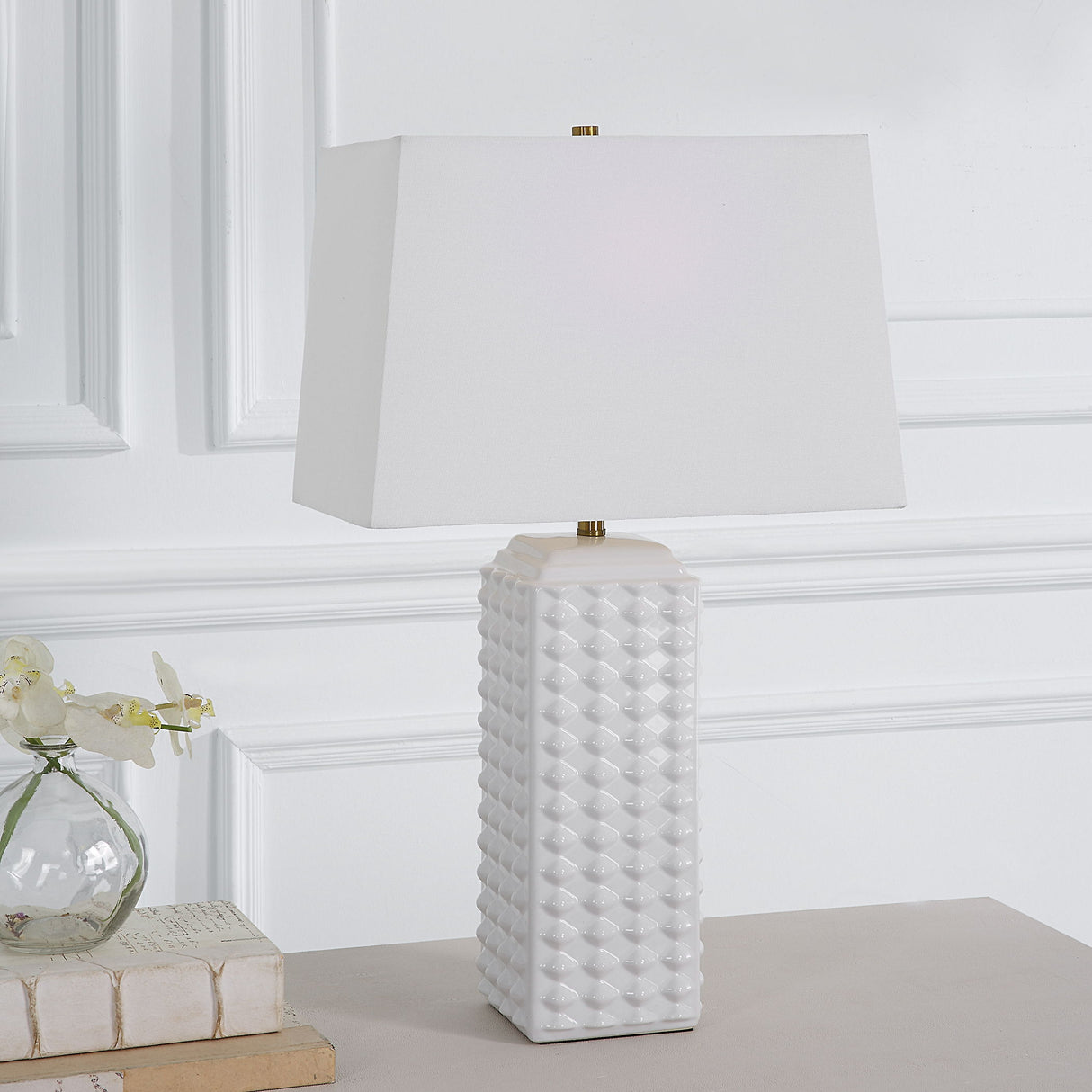 Table Lamp - Gloss White - Ceramic