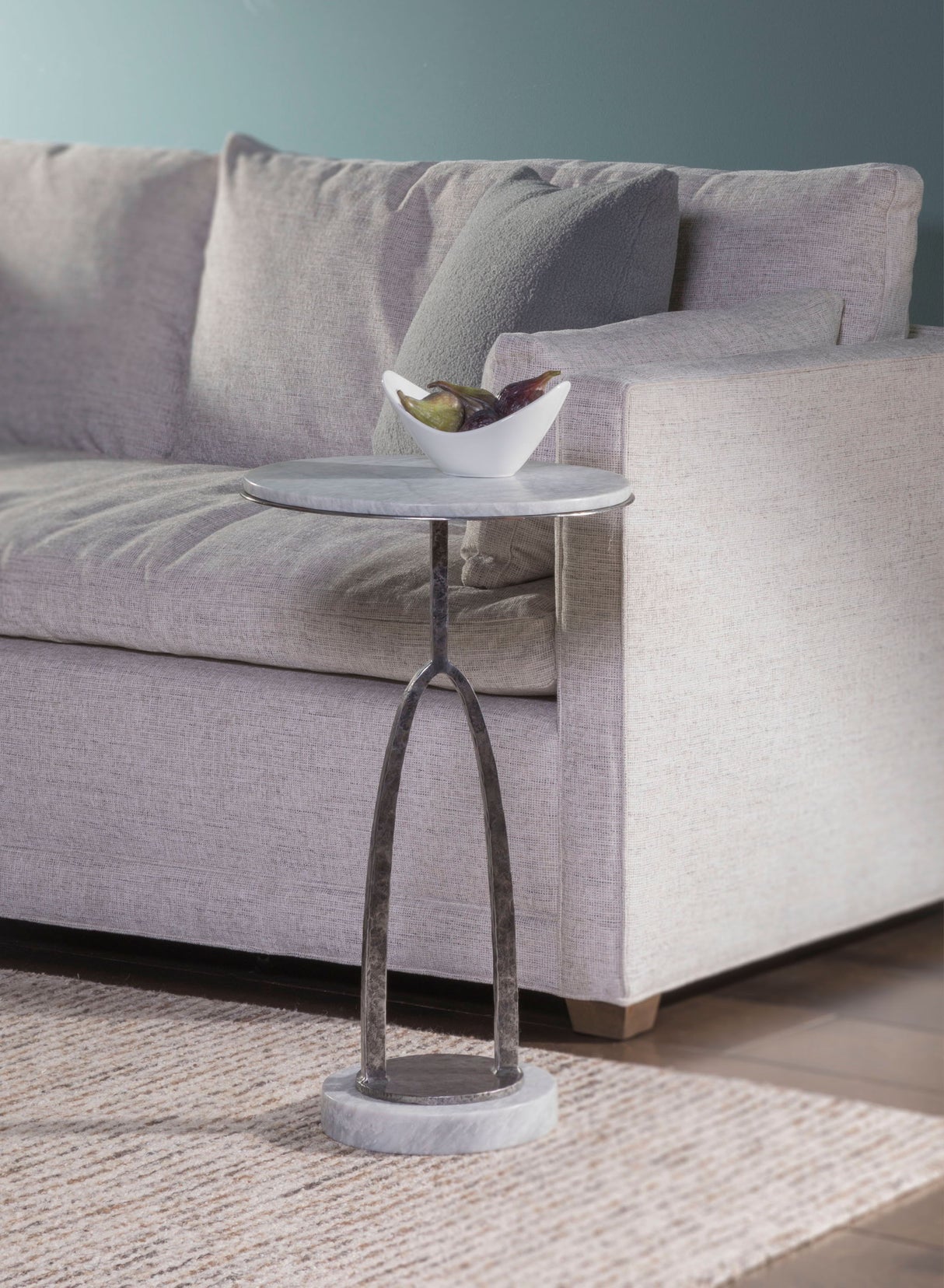 Signature Designs - Vega Round Spot Table - Dark Gray