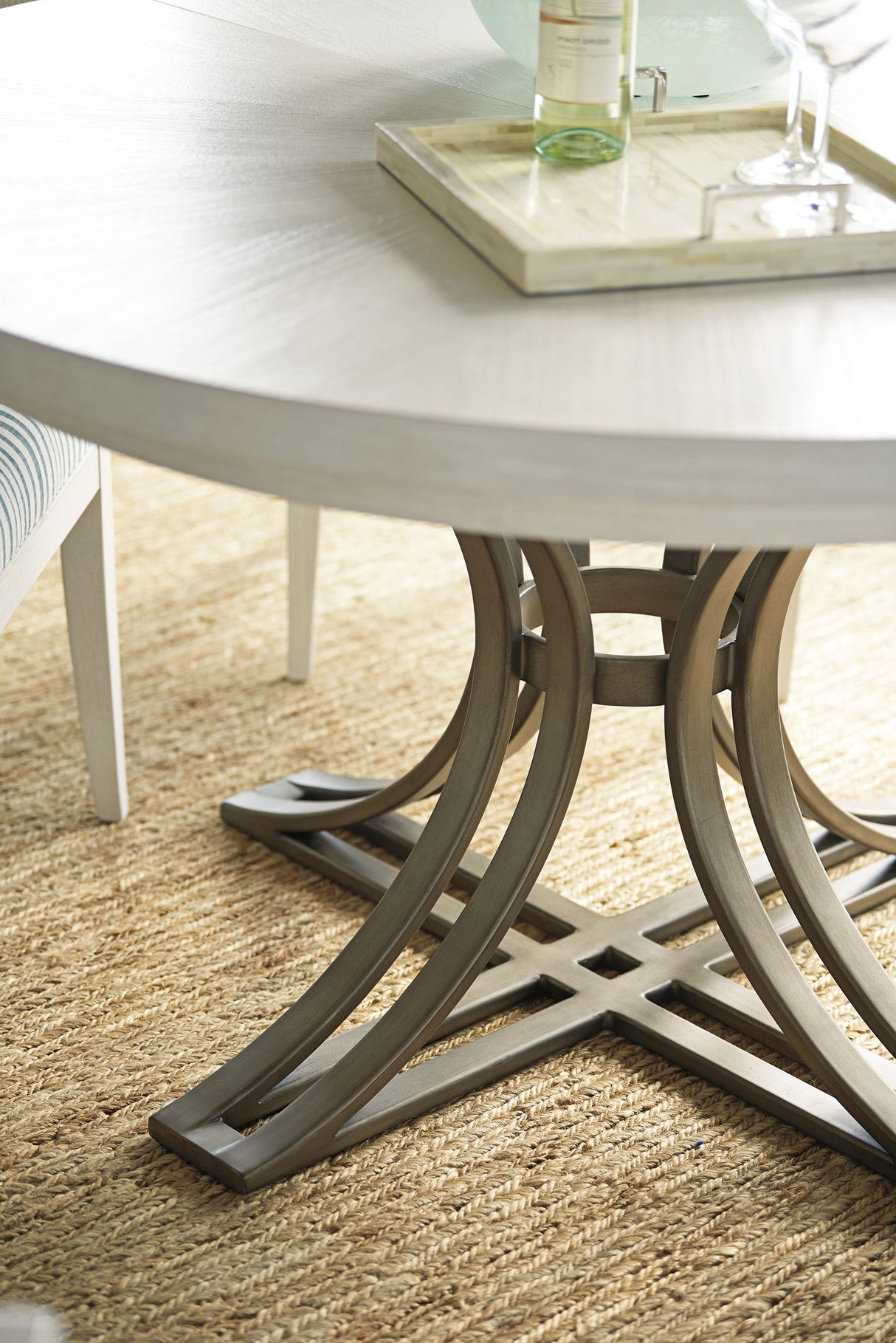 Ocean Breeze - Savannah Round Dining Table - White