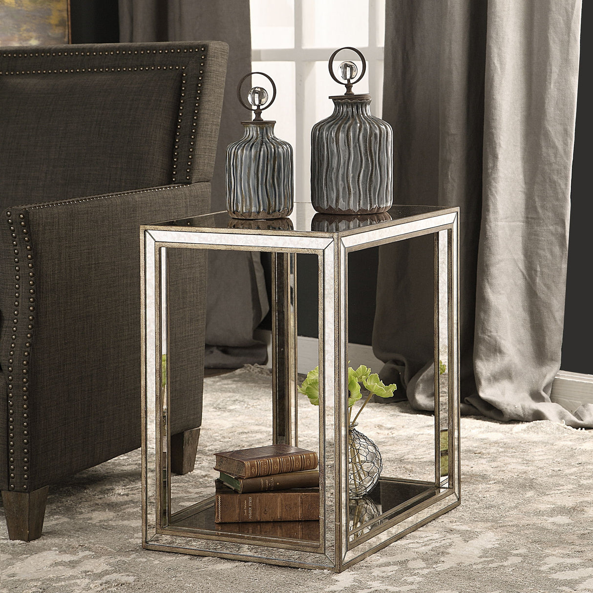 Julie - Mirrored End Table - Pearl Silver