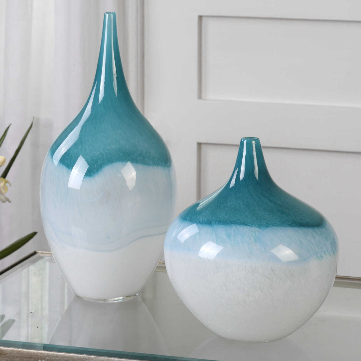 Carla - Vases, Set Of 2 - White & Teal