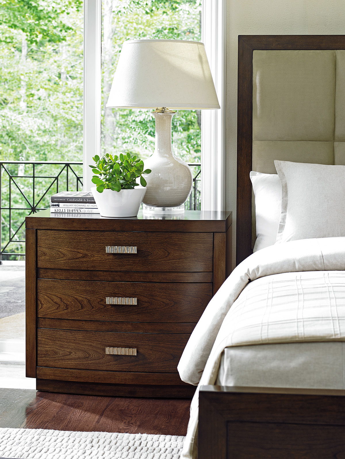 Laurel Canyon - Verdes Nightstand - Dark Brown