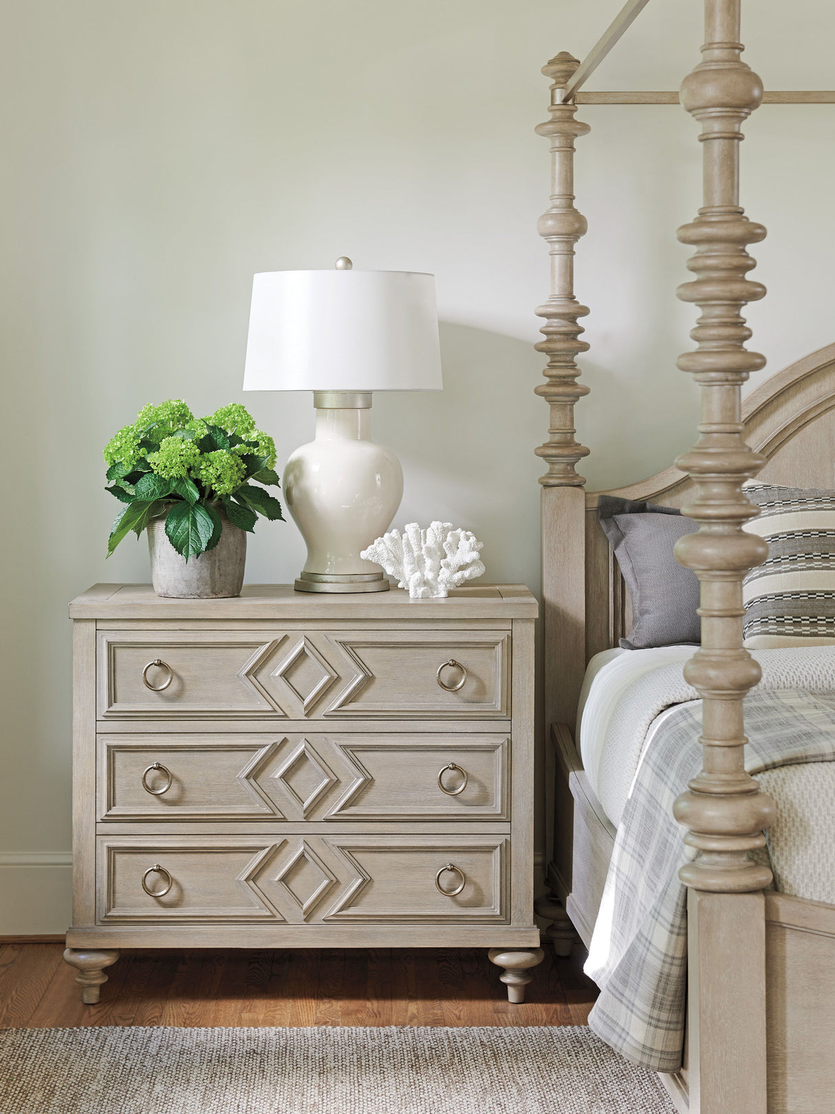 Malibu - Costera Bachelors Chest - Beige