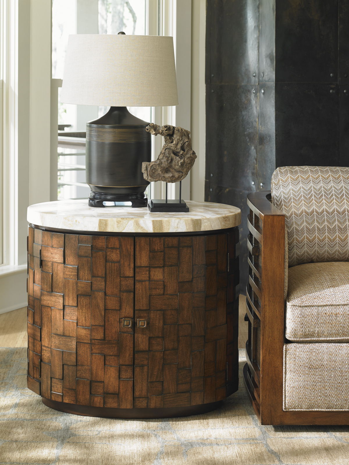 Island Fusion - Banyan Oval Accent Table - Dark Brown