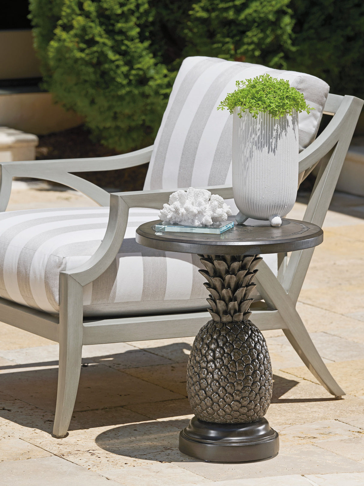 Alfresco Living - Pineapple Table - Dark Brown