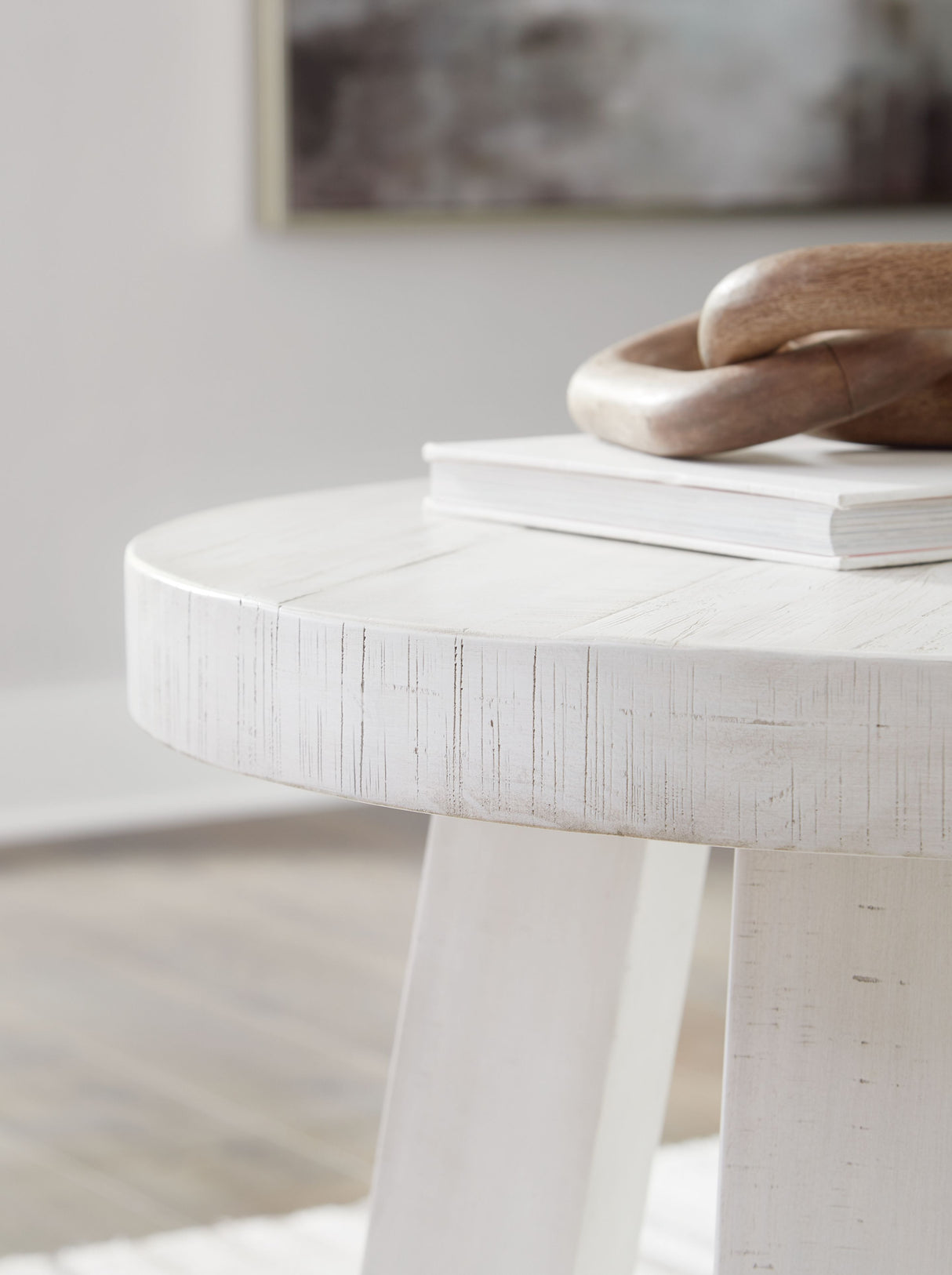 Jallison - Off White - Round End Table