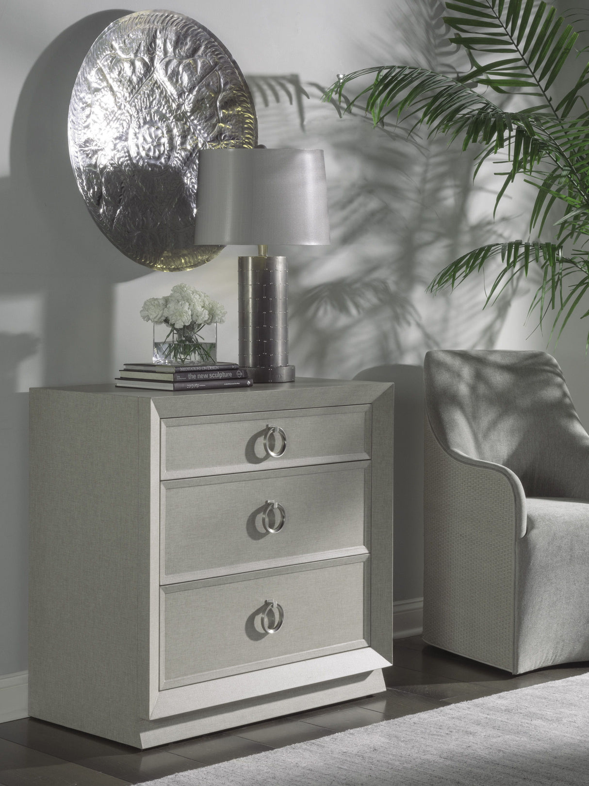 Signature Designs - Zeitgeist Hall Chest